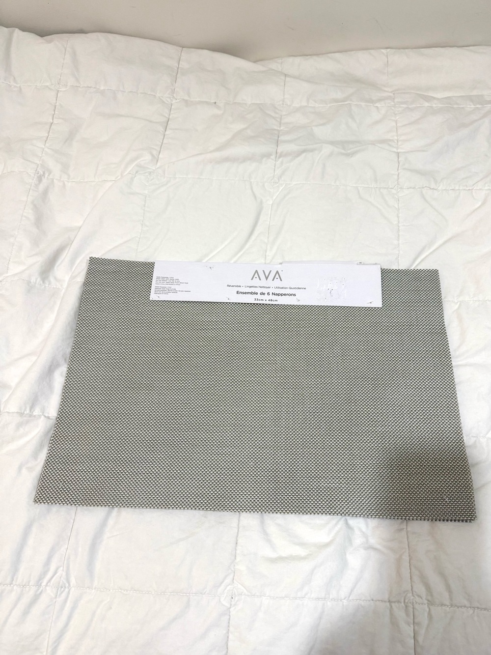 AVA Gray Woven Placemat - Set of 6 NEW Indoor/Outdoor